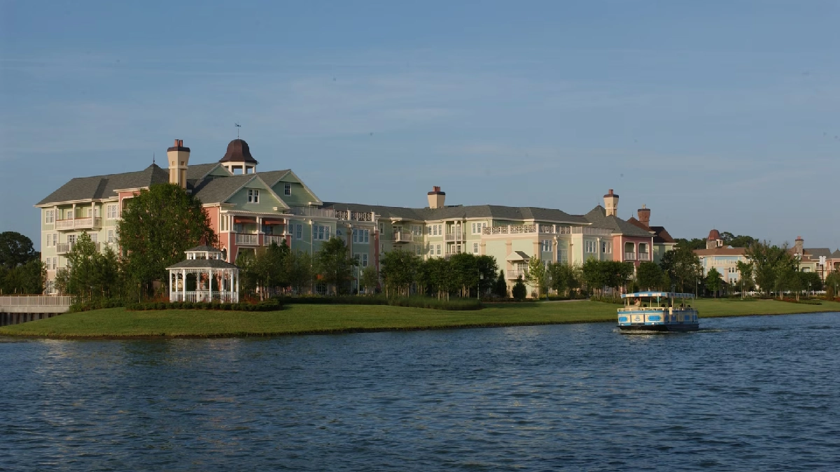 Luxury Transportation to Disney's Saratoga Springs Resort
