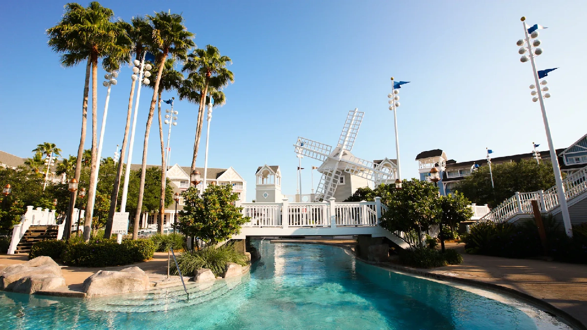 Orlando International Airport transfers to Disney’s Yacht Club Resort